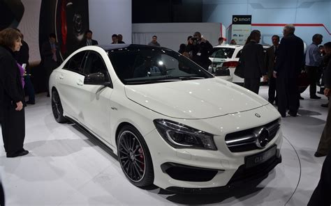 Mercedes Benz Cla 45 Amg La Berline Aux Stéroïdes Guide Auto