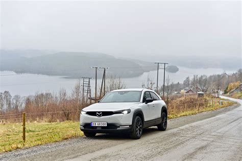 Test Av Mazda Mx 30 Sjelden Har Vi Så Sterke Meninger Om En Elbil Tuno