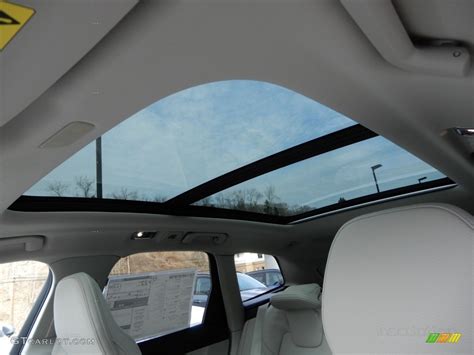 2019 Volvo XC60 T6 AWD Inscription Sunroof Photo #132370894 | GTCarLot.com