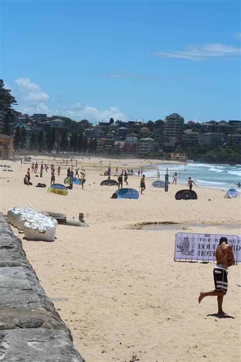 Family of Three Adventures : Manly Beach