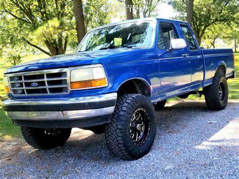 1995 Ford F150 Extended Cab Lifted