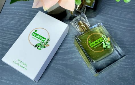 Floral woody musk perfume - Evolution Fragrance