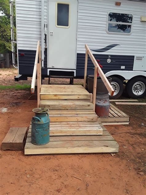 trailer stairs  landings design safety  functionality guide