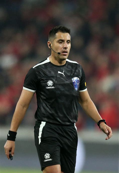 Perú vs. Venezuela tendrá polémico árbitro chileno que fue castigado