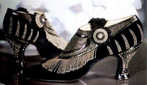 Pin By Sarah Amethyst Queen Of Hurts On Shoe Extravaganza Flapper