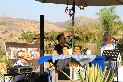 Pictures From Our Feast Of Tabernacles Sukkot Celebration Dinner — Song For Israel