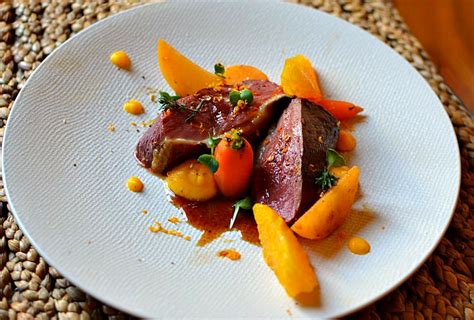 Magret De Canard L Orange Gastronomique Navets Boule D Or Et Carottes