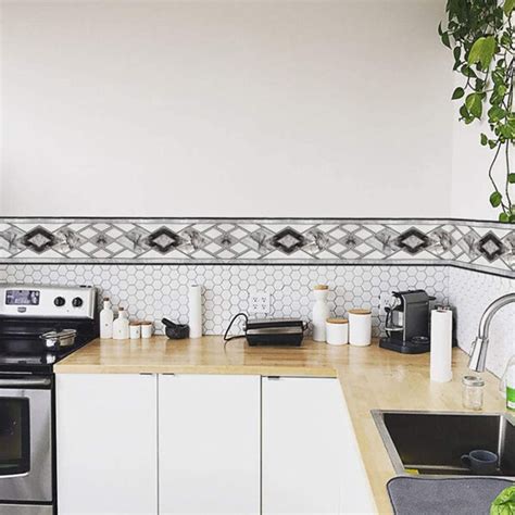 Border Tiles Design Ideas For Your Beautiful Home - Lycos Ceramic PVT LTD