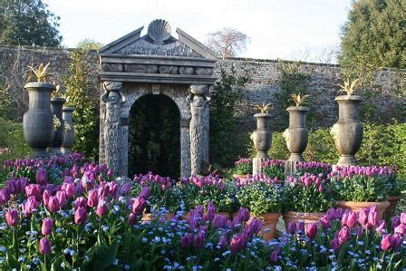 Arundel Castle Gardens opening times - Great British Gardens