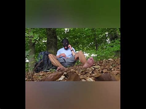 Public Outdoor Wanking In The Woods XVIDEOS