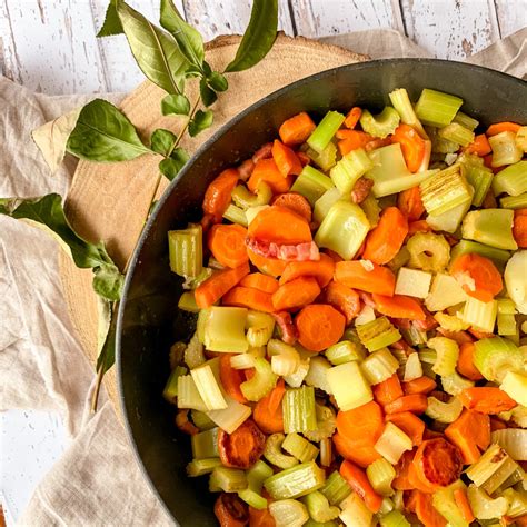 Poêlée de carottes cèleri et lardons Fourneaux Et Fourchettes