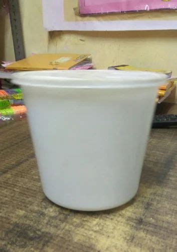 Milky White Circular Plastic Containers Capacity Gm At Best Price