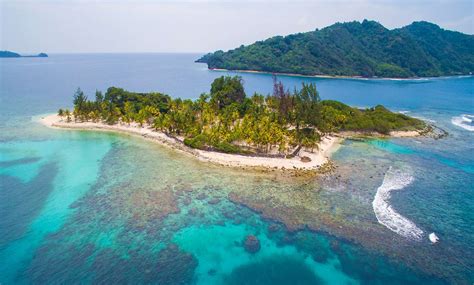 private islands  islands  sale  rent