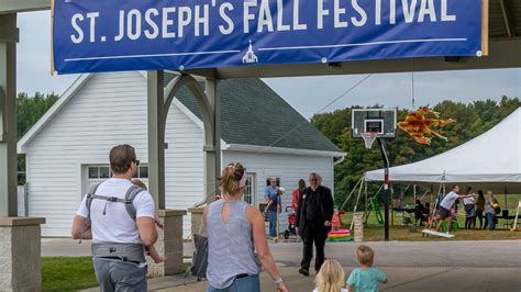 Upcoming Events On The Omp Art Fair Fall Festivals Fire Station Open