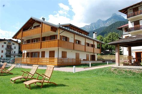 Residence Al Lago Updated 2022 Prices Auronzo Di Cadore Italy