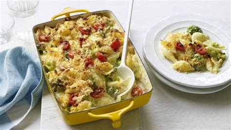 Healthy Tuna Pasta Bake Recipe Bbc Food