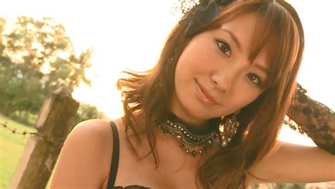 あず As TwentyNine 山本梓 bikini model jp