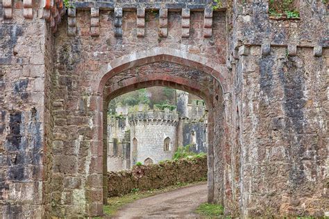 Gwrych Castle Portal (Wales, UK) : r/castles