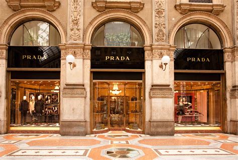 Actualizar 85 Imagen Prada In Italy Abzlocal Mx