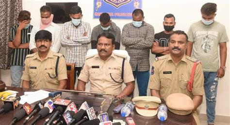 Sex Racket Busted In Mancherial Seven Held Telangana Today
