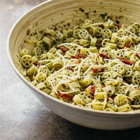 Pesto Pasta Salad With Sun Dried Tomatoes Savory Tooth