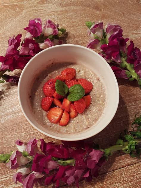 Hirse Buchweizen Porridge Mit Erdbeeren Anna S Appetith Ppchen