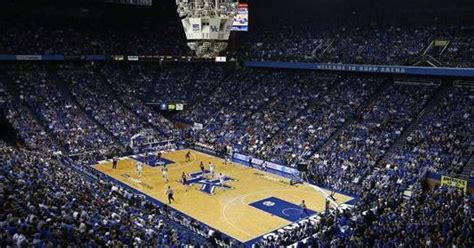 Evansville and UK basketball finalizing game at Rupp Arena in 2019-20