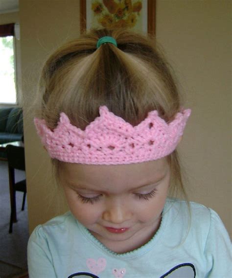 Top 10 Free Patterns For Crochet Crowns And Tiaras Fit For A Prince Or