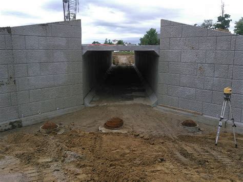 Coral Ridge Avenue Pedestrian Underpass Profile Wieser Concrete