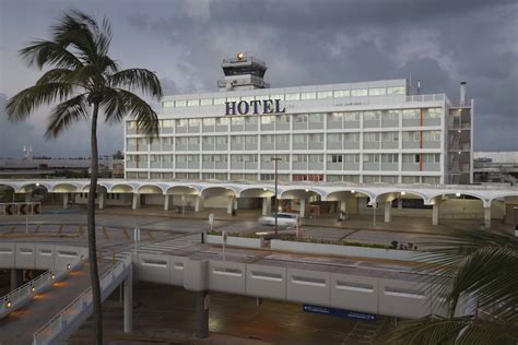 SAN JUAN AIRPORT HOTEL - San Juan Lmm International Airport Terminal D ...