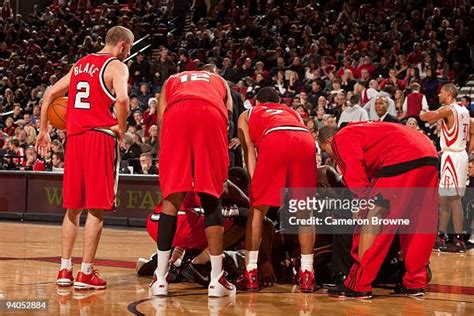 Greg Oden Injury Photos and Premium High Res Pictures - Getty Images