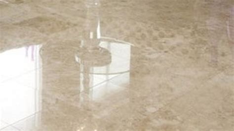 Marble tiles: How to clean using simple cleaning products