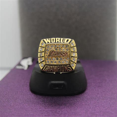 2000 Los Angeles Lakers Championship Ring - Premium Series