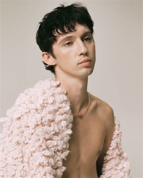 Troye Sivan 2022 Mr Porter Photoshoot