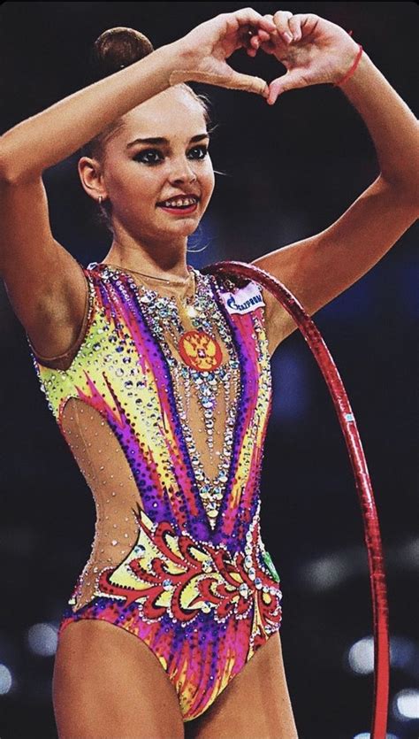 Pin su Быстрое сохранение | Ginnastica ritmica, Ginnastica