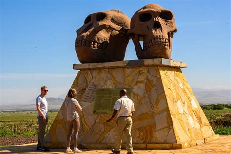 Olduvai Gorge Museum - Pumbaa Africa Expeditions