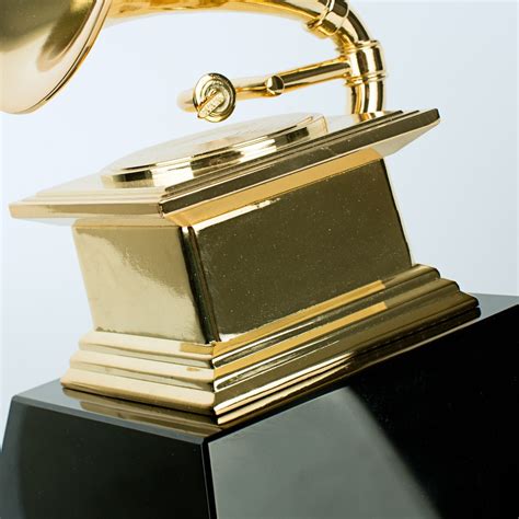 Full Size Authentic Grammy Awards Replica Metal American Trophy ...