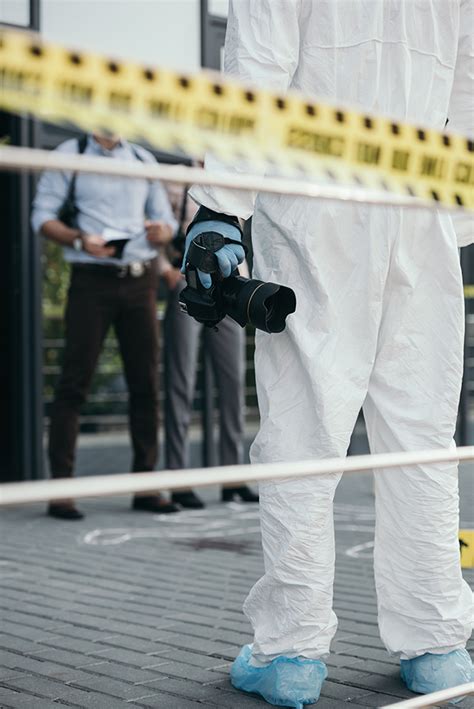 How to Become a Forensic Photographer: Career & Salary