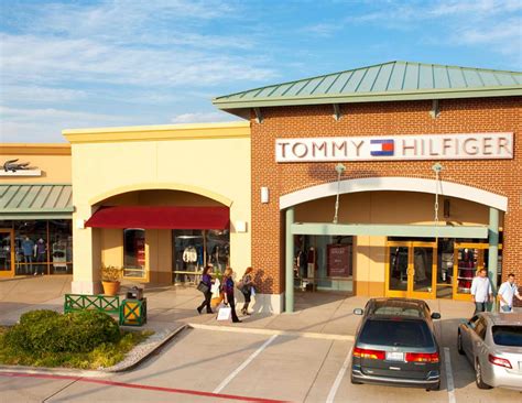 Allen Premium Outlets -- Outlet store in Allen