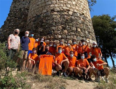 Troben Un Un Tram De La Muralla Del Segle XIV A Les Excavacions De Sant