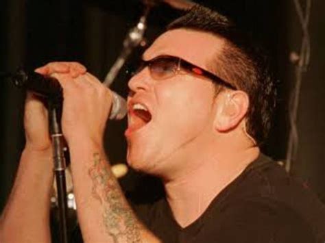 Steve Harwell vocalista fundador de Smash Mouth muere a los 56 años