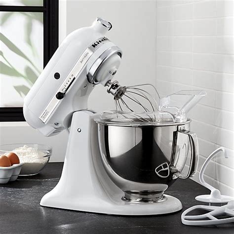 Kitchenaid Artisan Series White 5 Quart Tilt Head White Stand Mixer Reviews Crate And Barrel