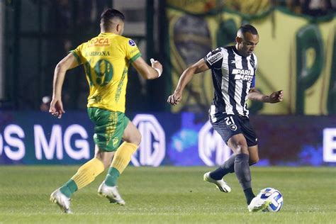 Botafogo Joga Mal Perde Para O Defensa Y Justicia E Eliminado Da Sul