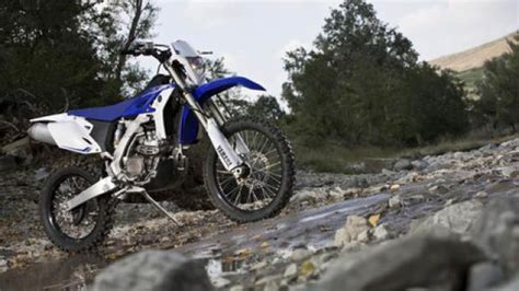 Moto News Yamaha Invito A Provare La Gamma Off Road Competition