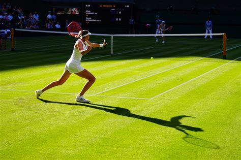 Hallitseva mestari tylyllä pelillä jatkoon Wimbledonissa