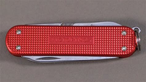 Mini Couteau Suisse Victorinox Classic Sd Alox Sweet Berry