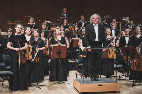 Recenzja Koncertu Beethoven Schumann Lutos Awski Polska Orkiestra