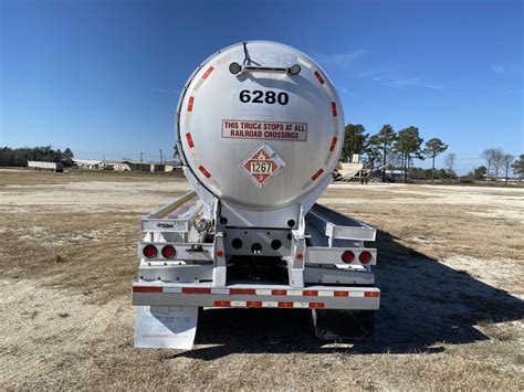 Dragon Bbl Tri A Aluminum Crude Oil Trailer For Sale Stock