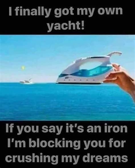 I See A Cruise Shiplol Funny Quotes Funny Memes Hilarious Punny Jokes Funny Cartoons