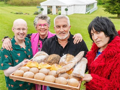 Great British Baking Show Christmas 2024 Netflix Noel Oralie